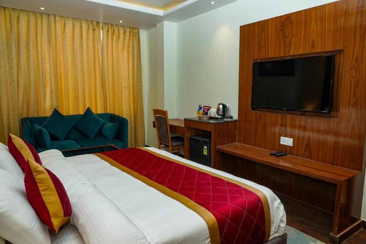 Comfort Inn Snow Park - Manali Экстерьер фото