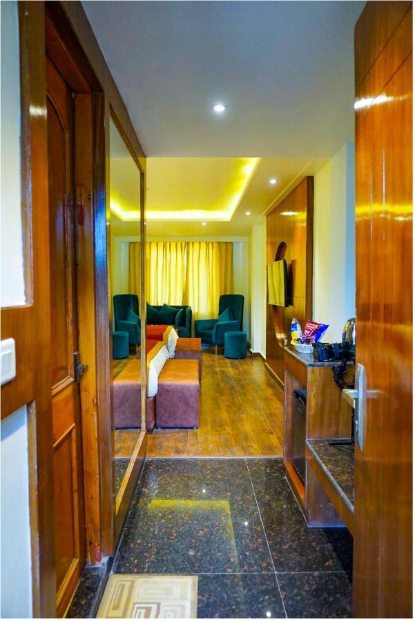 Comfort Inn Snow Park - Manali Экстерьер фото